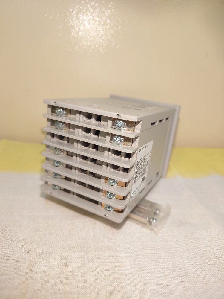 SHINKO JCM-33-RM Digital indicating controller