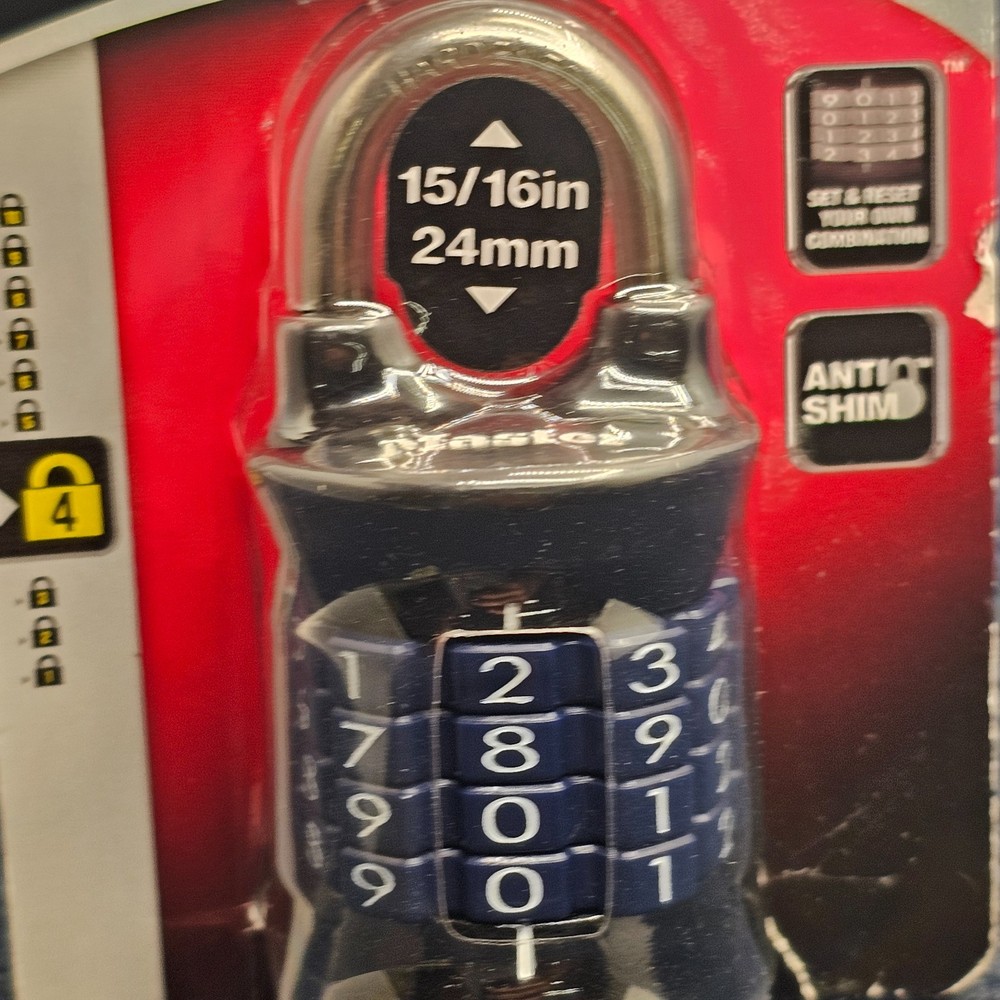 Master Lock 1535D: 1-1/2in (38mm) Customizable Combination Padlock
