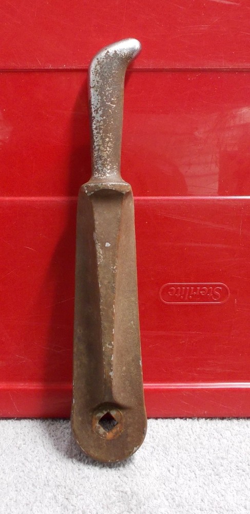 Original Mills Half Top Slot Machine  Handle for Restoration Solid Lugs