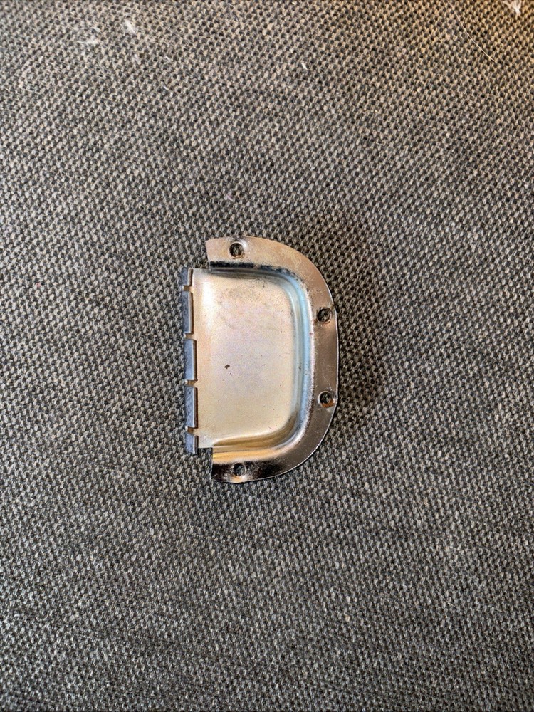 Chrome Guitar Vintage Tailpiece