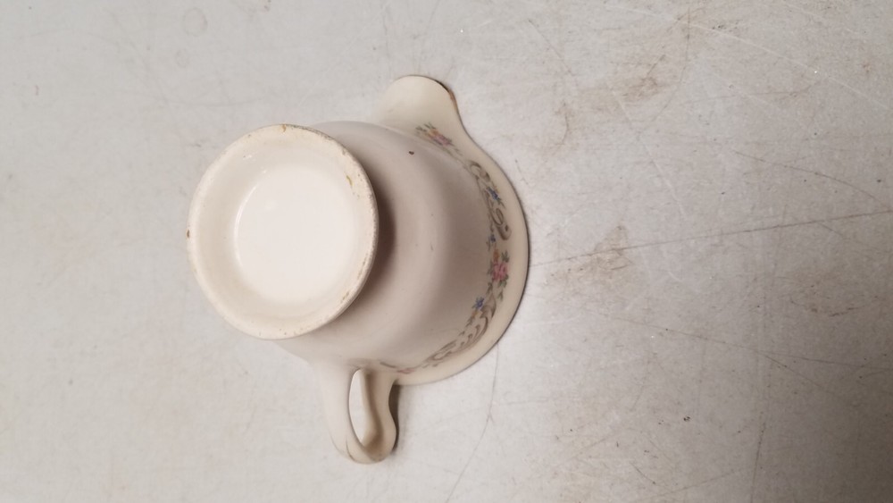 Vintage 1 Cup China Cream Container (M)