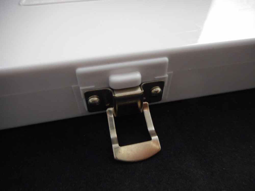 HEATHROW Plastic 100 Place Premium Microscope Slide Box Foam Lining B