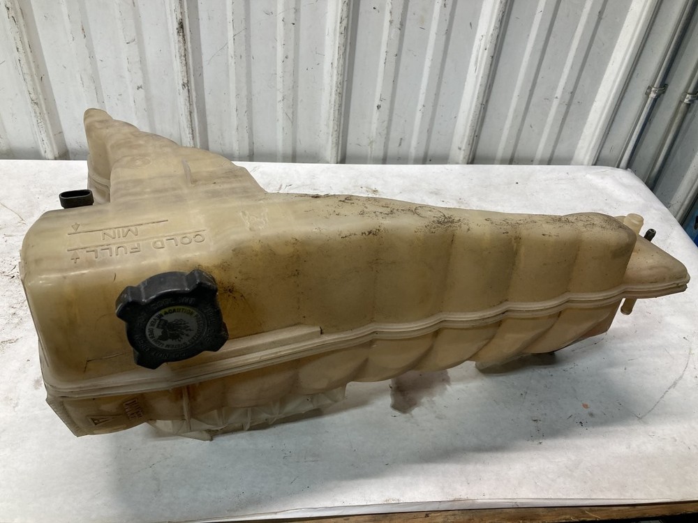 2012-2018 Peterbilt 579 Radiator Overflow Bottle - Used