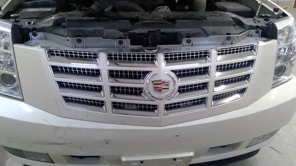 ESCALADE 2008 Battery Tray 1726409