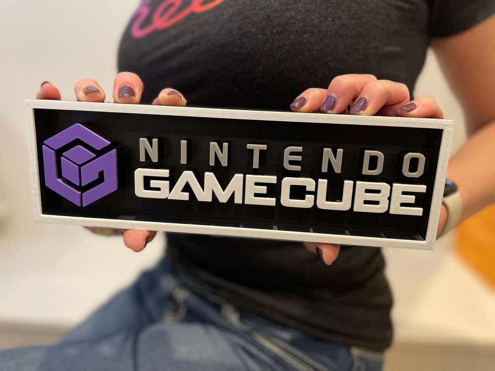 NINTENDO GAMECUBE 3D printed game console placard, multi-color
