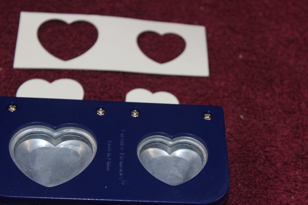 Creative Memories Heart Maker Punch - 1.25" and 1.5"