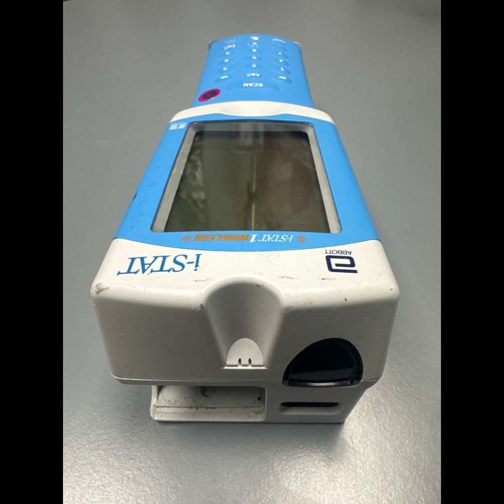 Abbott 300W i-Stat Wireless Blood Analyzer