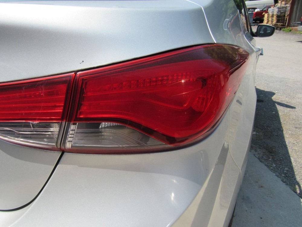 ELANTRA 2016 Glove Box 1065424