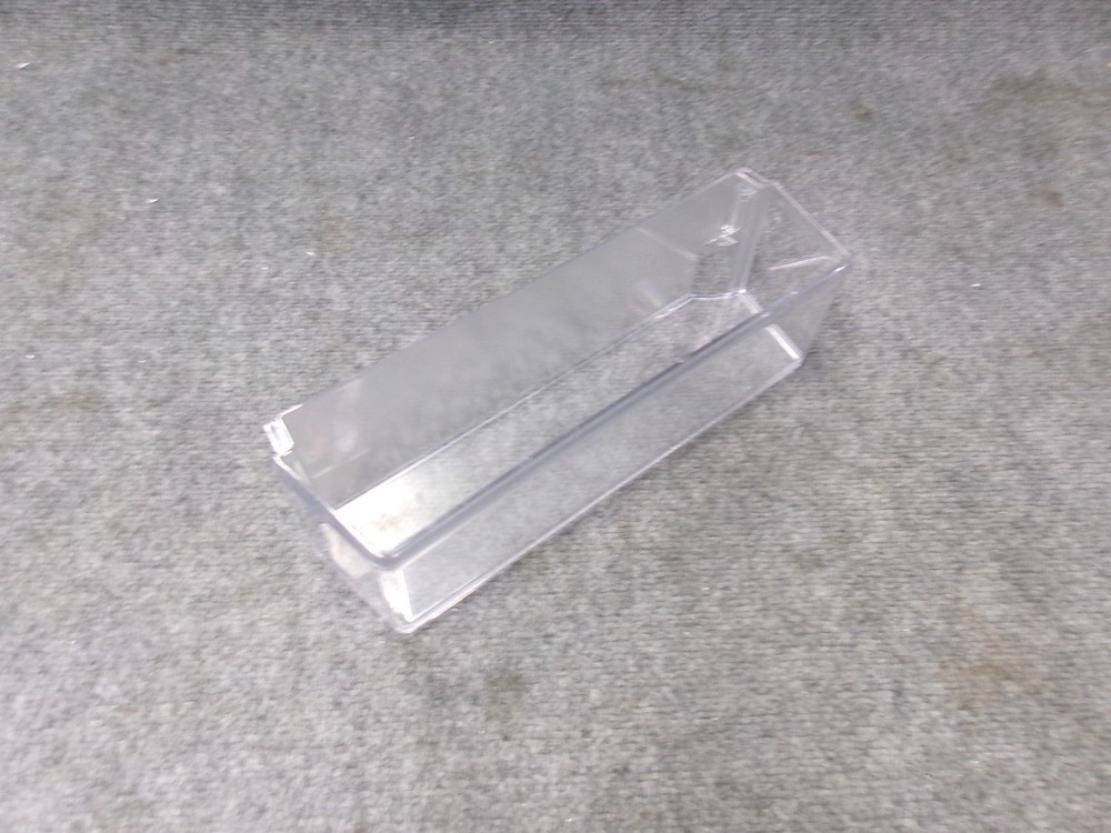 MAN63948404 LG REFRIGERATOR DOOR BIN