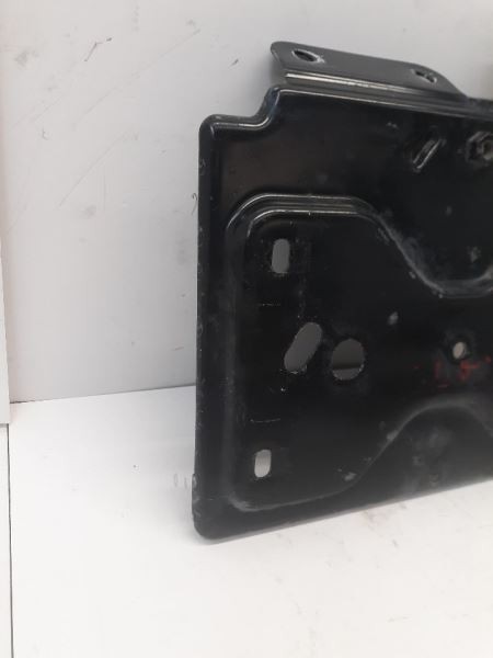 07-14 SILVERADO SIERRA BATTERY TRAY