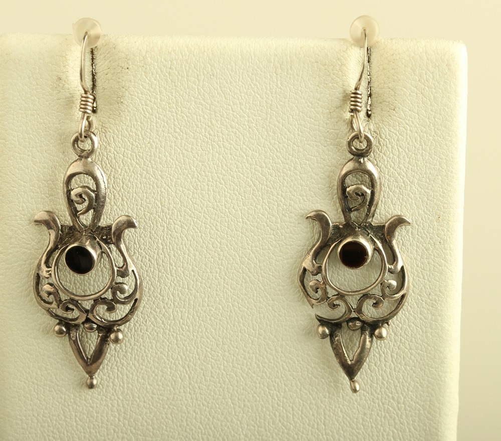 Vintage Sterling Silver scroll Lace Black Onyx Dangle Hook Earrings