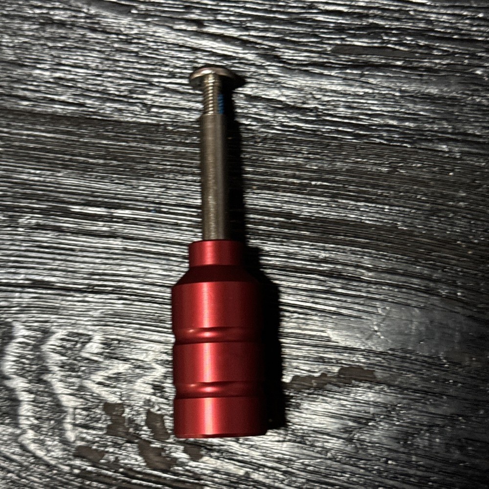 Stinky Bitz Scooter Stunt Peg, Red.