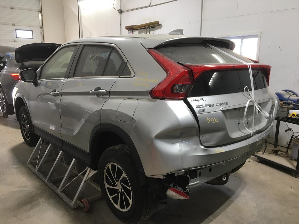 Used Floor Jack fits: 2020 Mitsubishi Eclipse cross Grade A