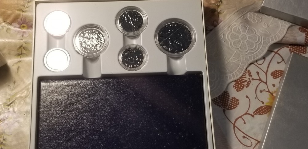 Canada 1982 Specimen Gem Mint Set.