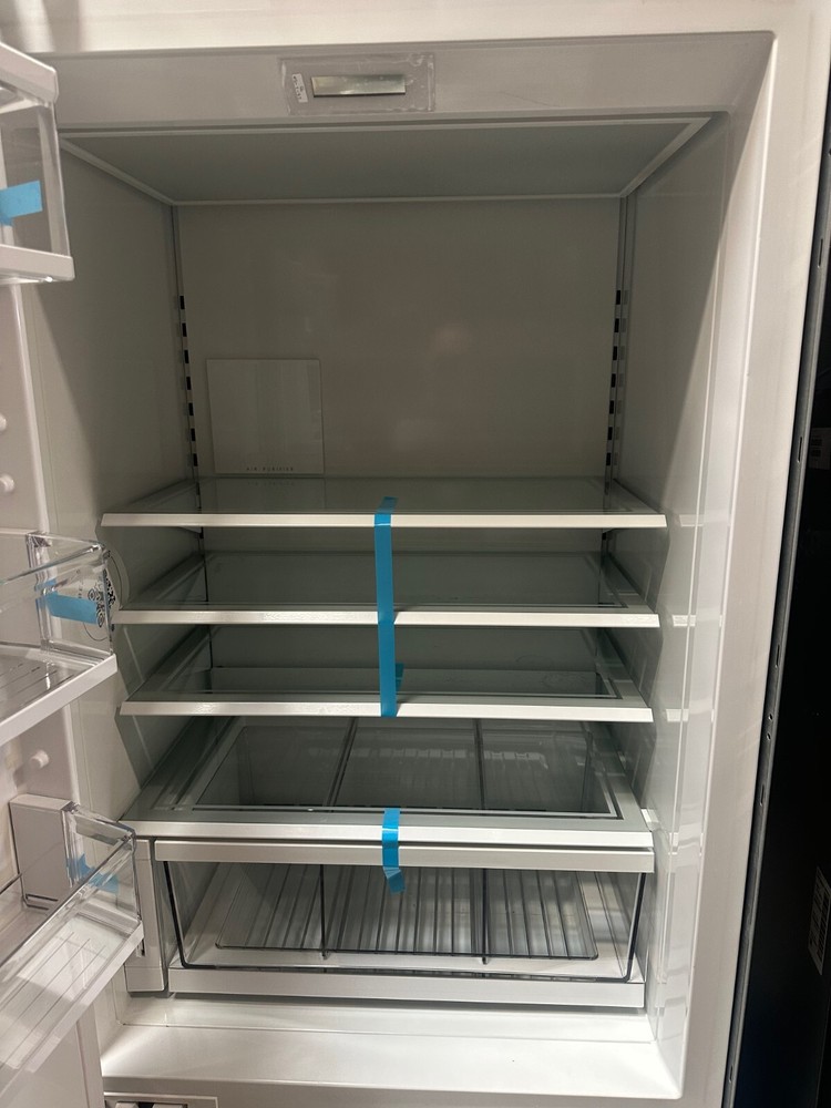 Sub-Zero 30" Panel-Ready Integrated Bottom-Freezer Smart Refrigerator - IT30CILH