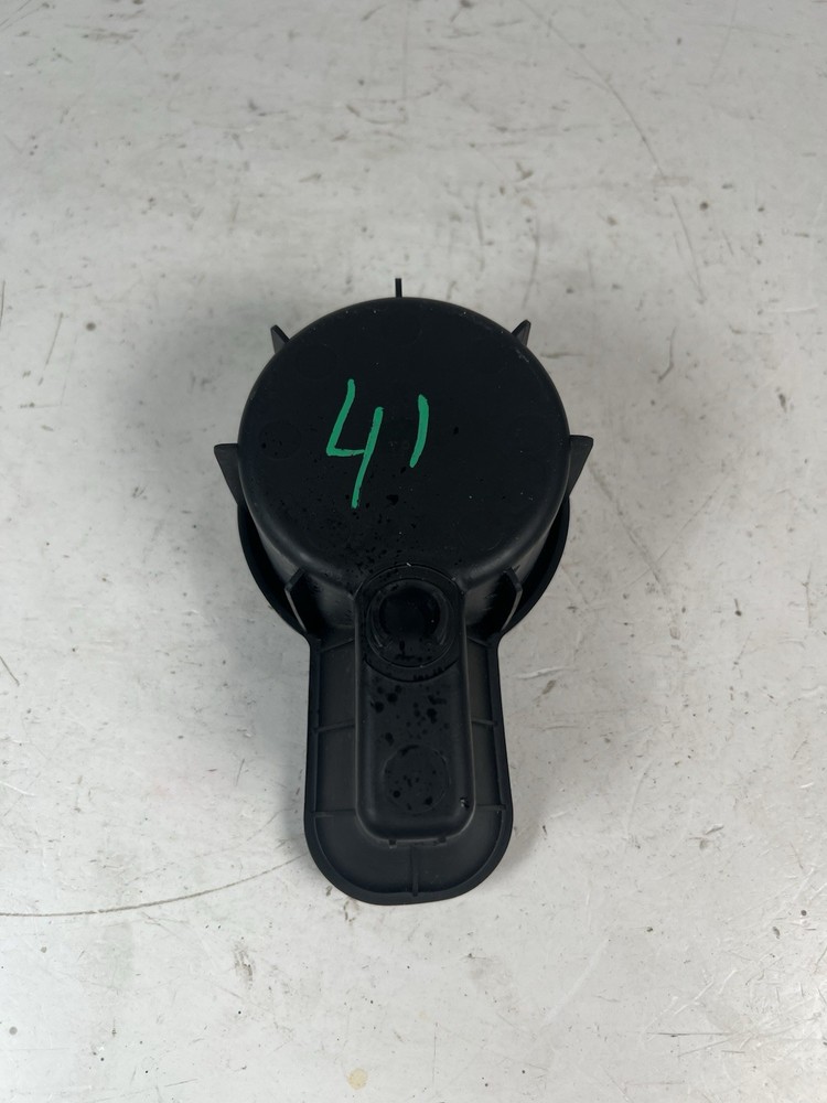 2000-2004 Nissan Xterra Frontier Center Console Cup Holder Rubber Insert OEM