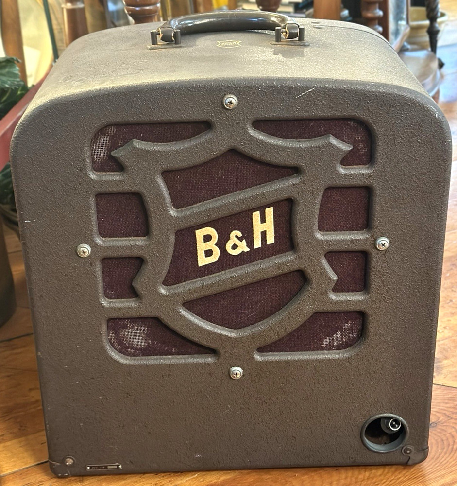 BELLE & HOWELL SPEAKER....CA.1940