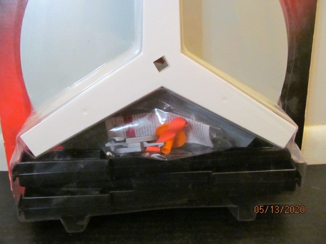 Estes Porta-Pad E Model Rocket Launch Pad for E Size Rockets, EST2238