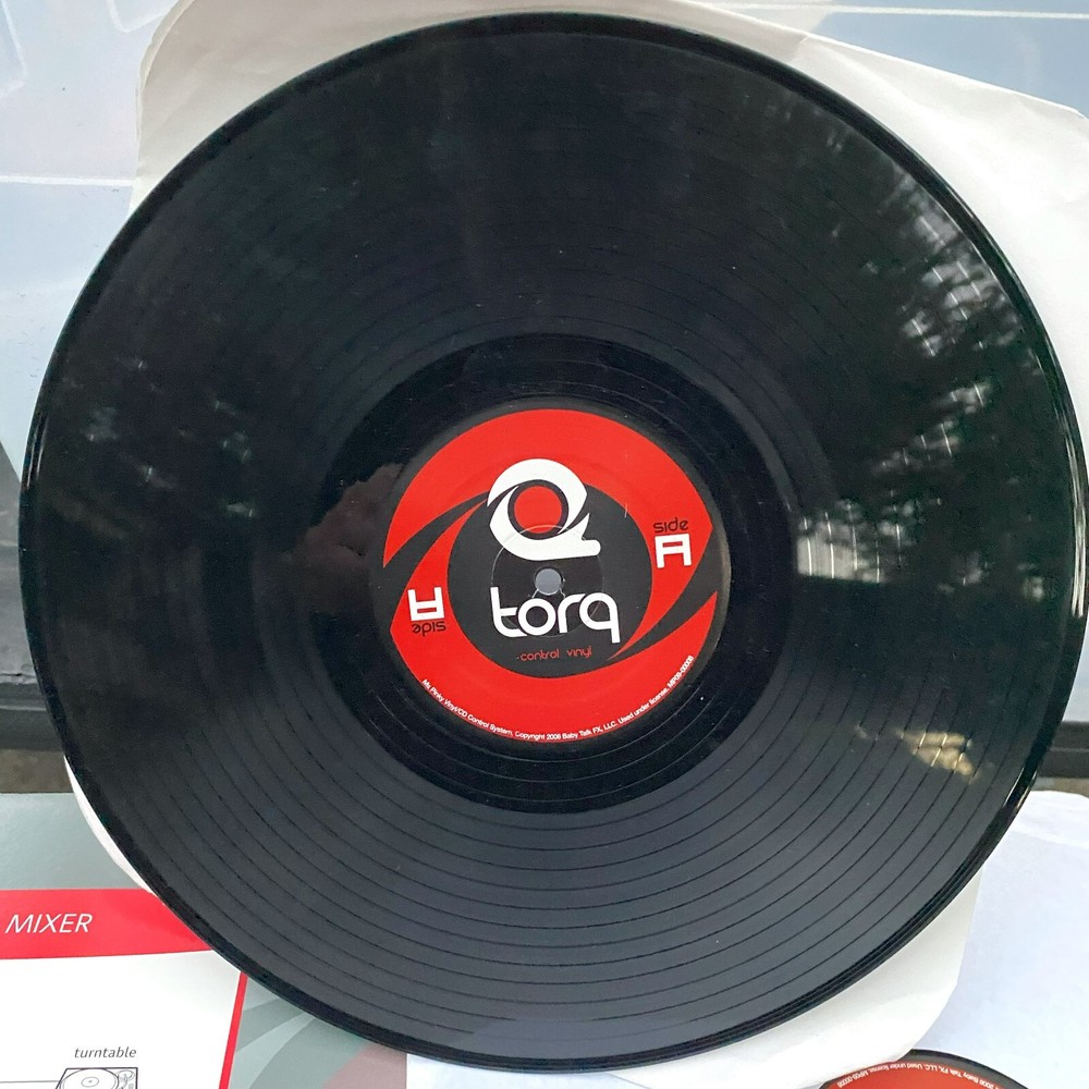 Torq Control Vinyl Synchroscience by M-Audio