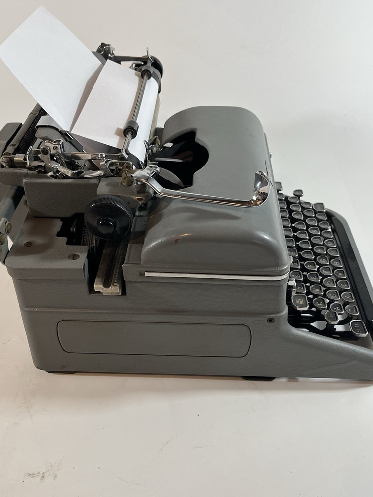 Royal Typewriter Manual Gray 1940s