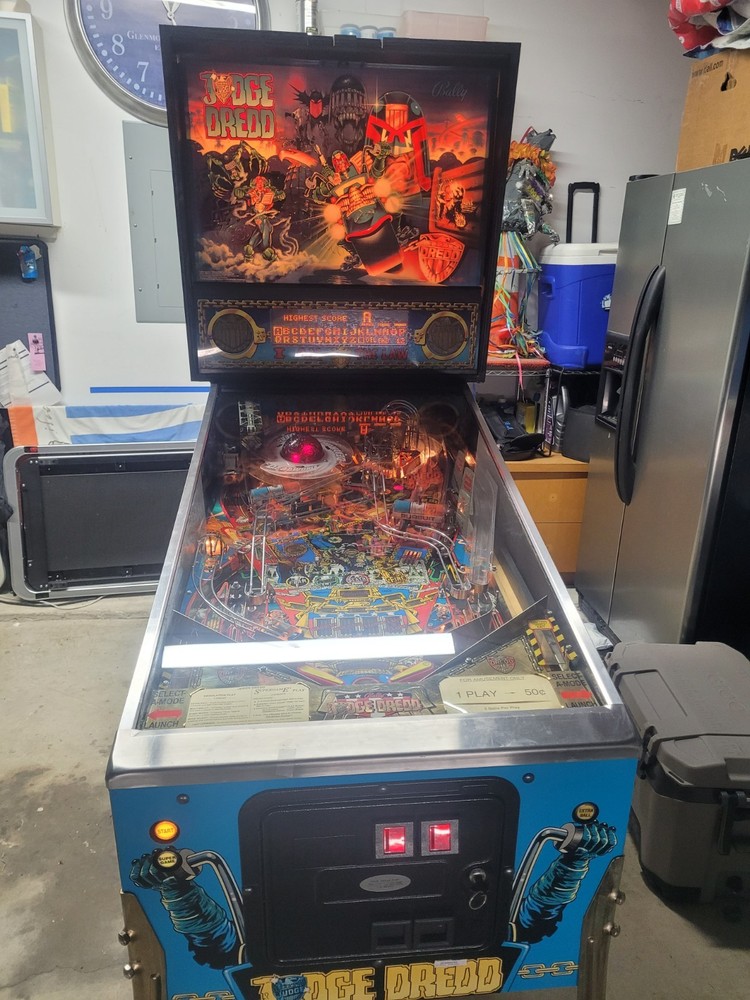 Stern Judge Dredd pinball machine - 1993 (Austin, TX)