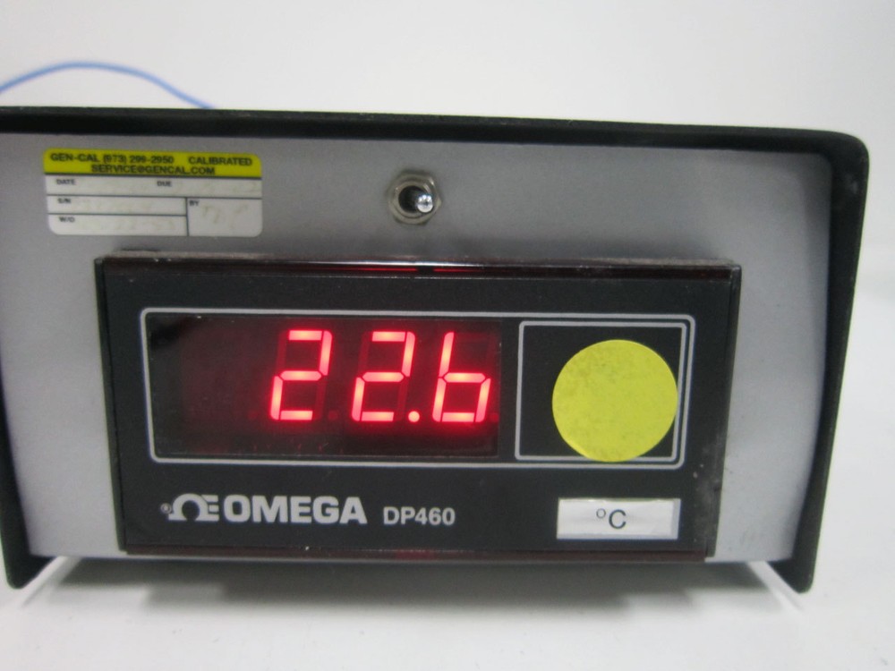 OMEGA DP460 DIGITAL TEMPERATURE METER 115VAC THERMOCOUPLE PANEL MOUNT