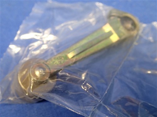 SQUARE D DA-12 SWITCH OPERATOR ARM NEW OLD STOCK NOS