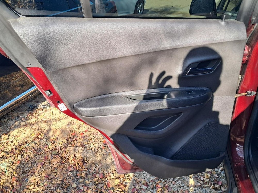 Fuse Box Engine Fits 17 TRAX 4860552