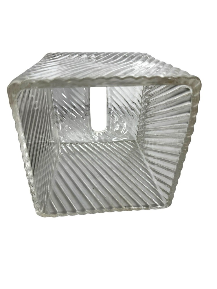 Glass Tissue Holder