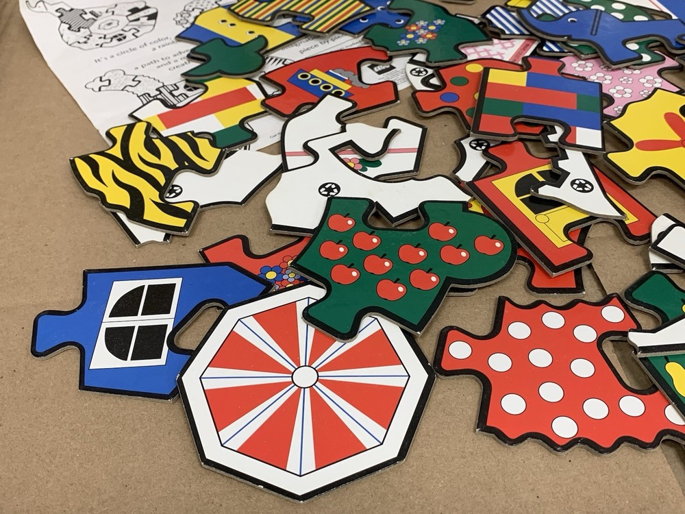 LEGO Free Style Create-a-Puzzle Floor Puzzle Complete With Extra Pieces