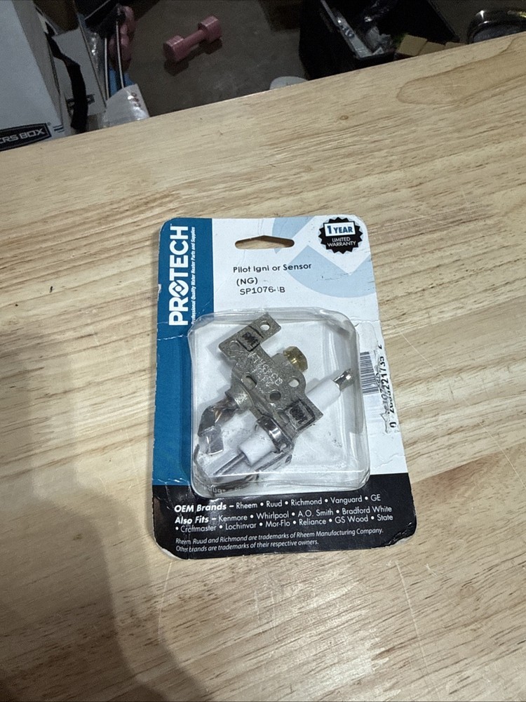 SP10764B | Rheem Pilot/Ignitor Assembly - NG - New - READ