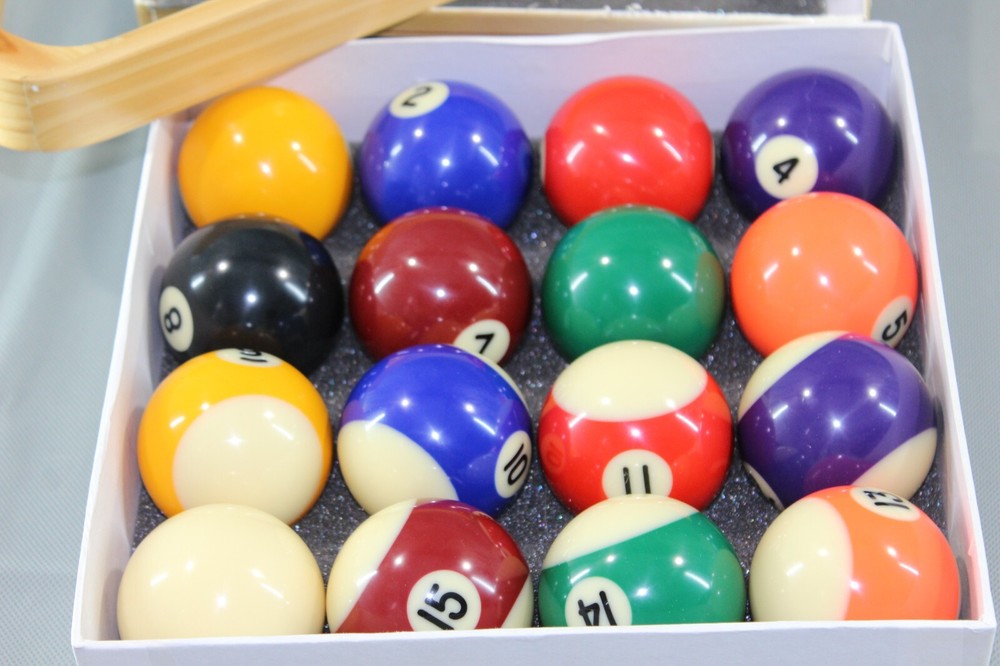 Harvard Billiard Balls Complete Set with Wooden triangle