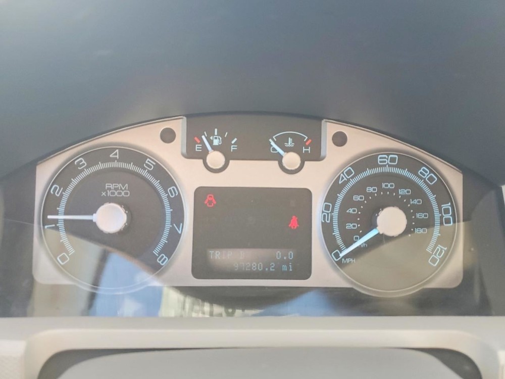MARINER 2010 Glove Box 5025760