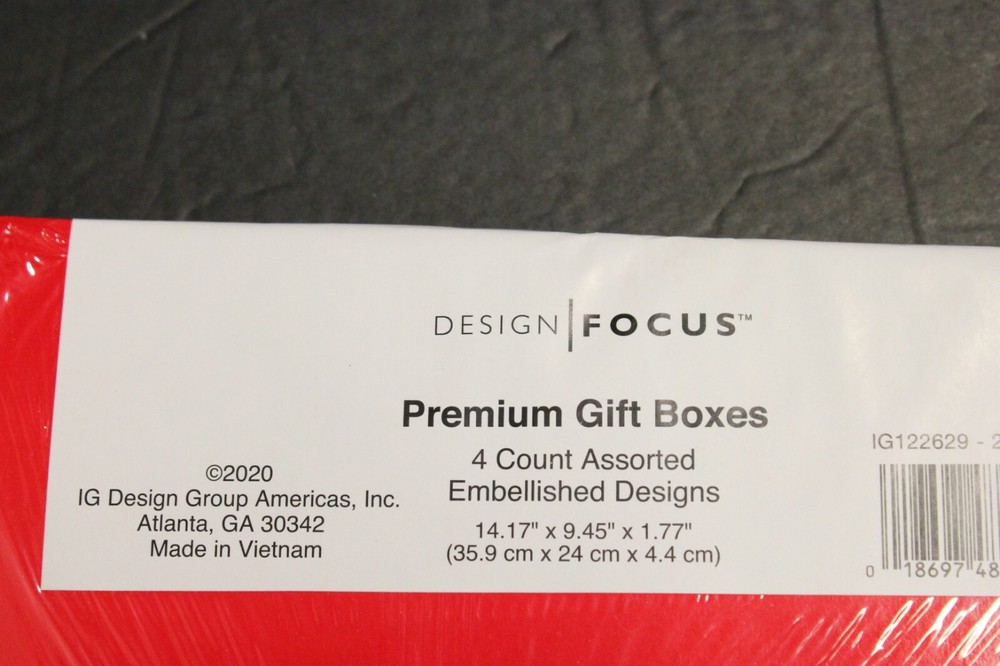 4 pack Embellished DesignBox Gift White Assorted Size Gift Wrap Packaging Boxes