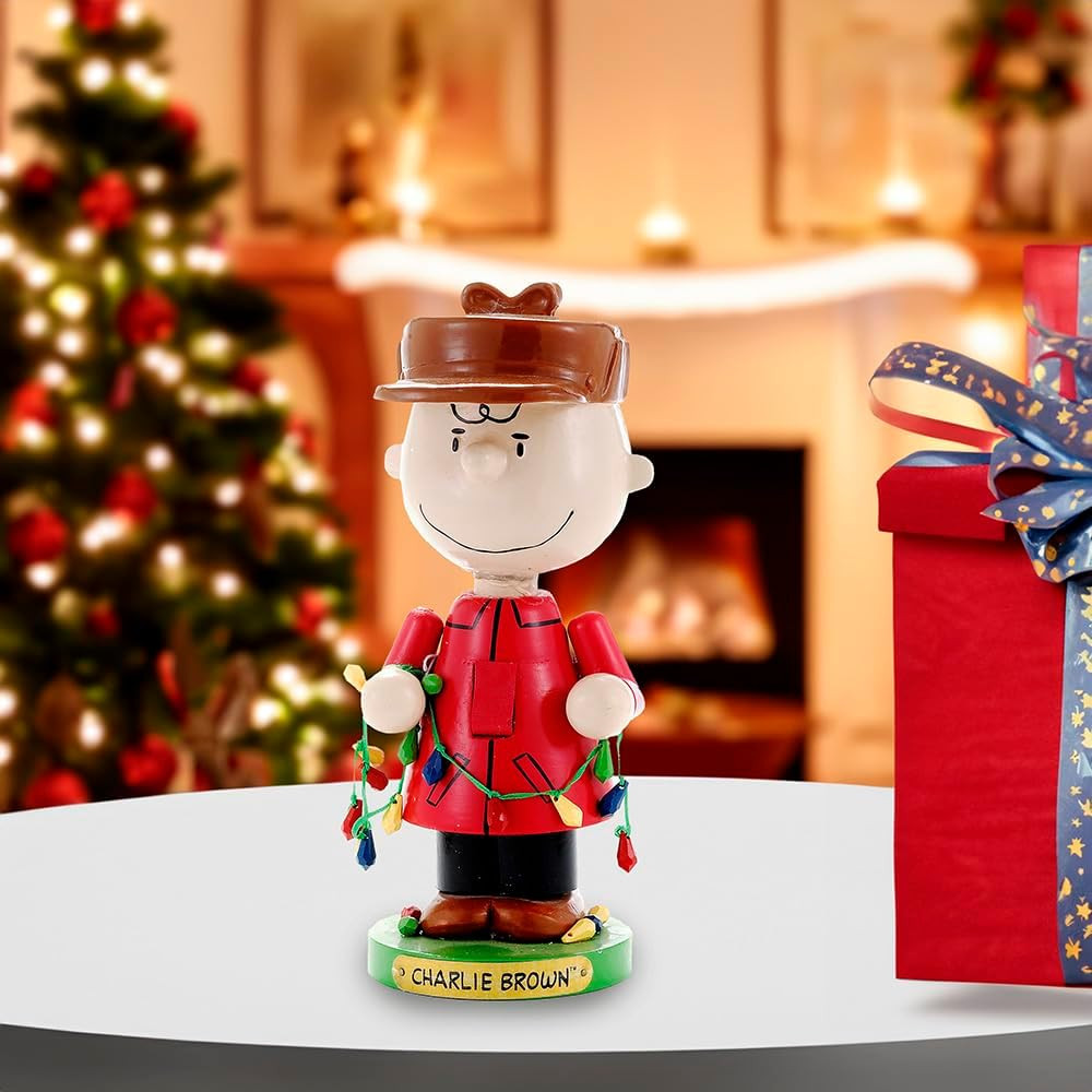 Peanuts Nutcracker, Red/Brown/Green