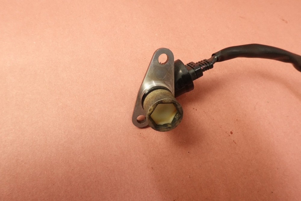 2003-2009 Honda Interceptor 800 VFR800 SPEEDO SPEEDOMETER SENSOR