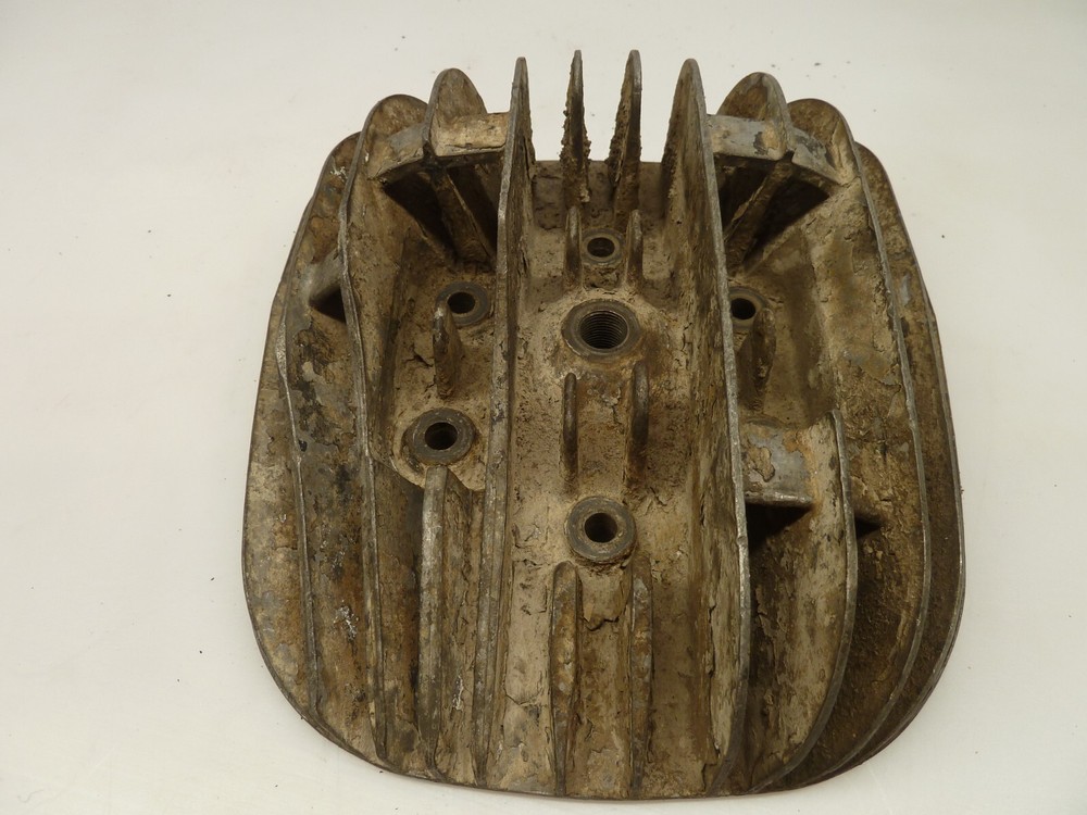 Yamaha DT250 D/E Cylinder Head 1977 1M1