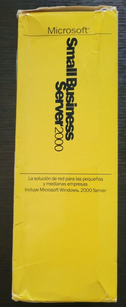 Microsoft Small Business Server 2000 in Spanish - Rare finding