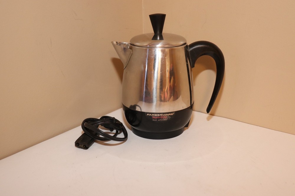Farberware 134B Superfast Fully Automatic 2-4 Cup Electric Coffee Percolator Pot