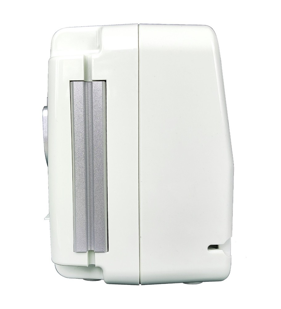 With heating and real-time alarm function, touchscreen infusion pump