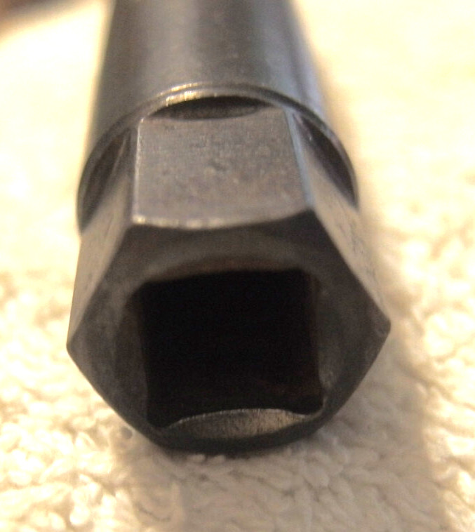 1/2" Stripped Bolt Extractor Impact Socket Damaged Bolt Remover Easy Out tool