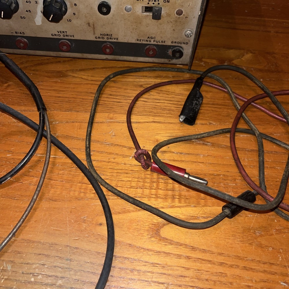 B&K 1076 Television Analyst (Untested, condition unknown, parts only)