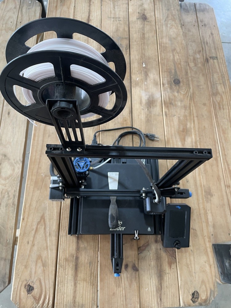 Ender 3 V2 3D Printer