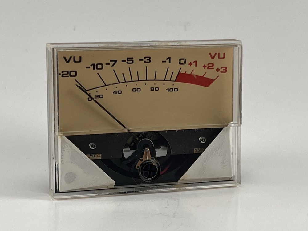 AMPEX MM-1100 VU Meter