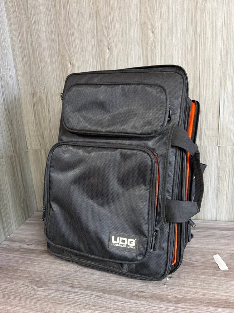 UDG UDG ULTIMATE MIDI CONTROLLER BACKPACK (PSO037933)