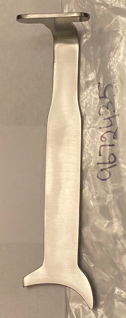 SEMI-CIRCUMFERENTIAL GLENOID RETRACTOR 8" BLADE/WIDTH--2.125"