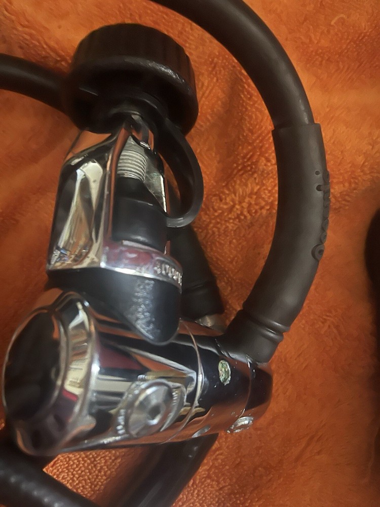 OCEANIC,, Regulators, Compass, Hoses ,BEST OFFER,