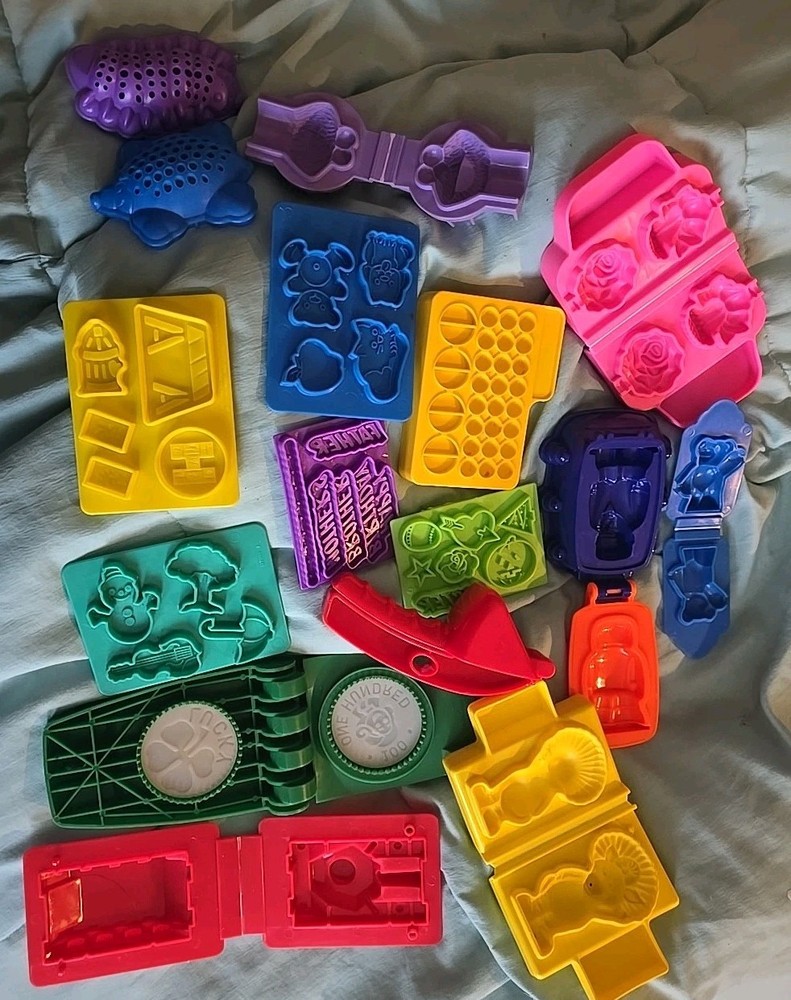 15 PIECE PLAY-DOH Molds Hinge stamp mixed unbranded PD5