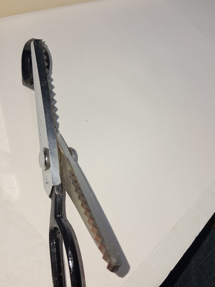 Vintage Shear Magic Pinking Shears In Original Box (b)