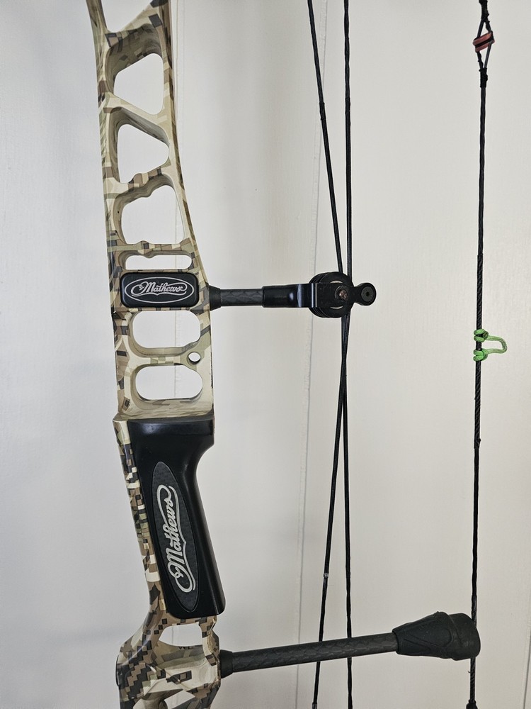Mathews Triax Compound Bow